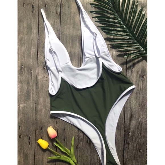 Olive green monokini thong swimsuit - Picture 3 of 4